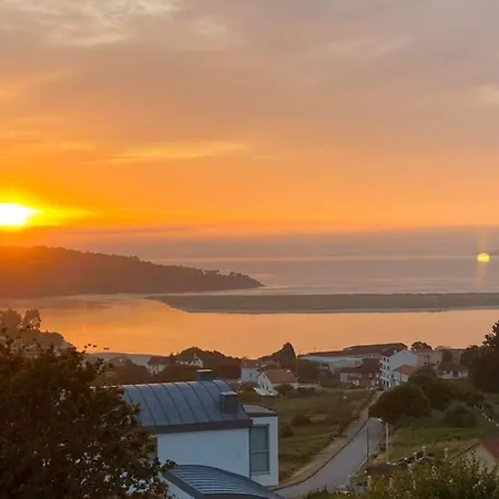 Casa Pedracuca Con Vista A Ria Y Al Mar, En Coruna Nyaraló Cabana de Bergantiños