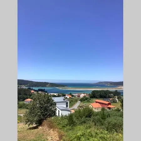 Casa Pedracuca Con Vista A Ria Y Al Mar, En Coruna *